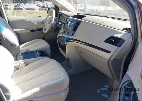 2011 Toyota Sienna Le V6 from USA, damaged, VIN 5TDKK3DCXBS035282